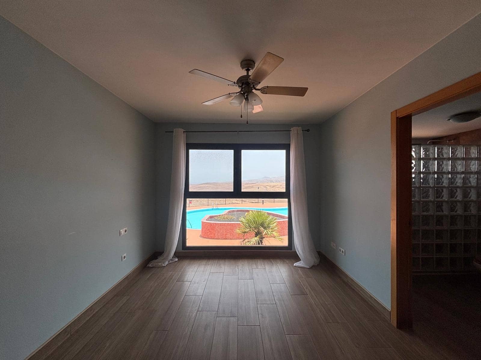 3 bedroom Townhouse for sale in Caleta de Fuste with pool garage - € 307,000 (Ref: 9866210)