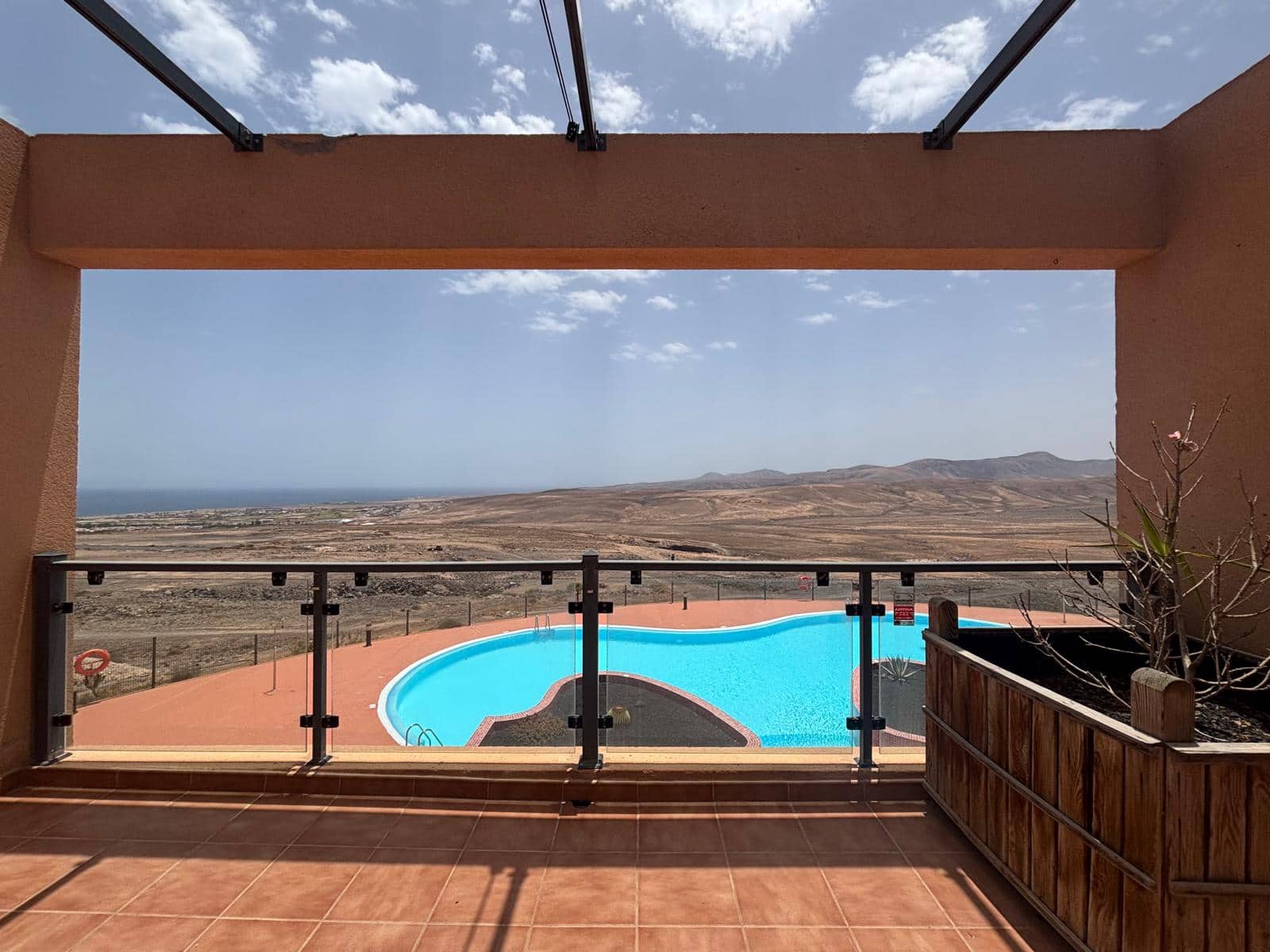 3 bedroom Townhouse for sale in Caleta de Fuste with pool garage - € 307,000 (Ref: 9866210)