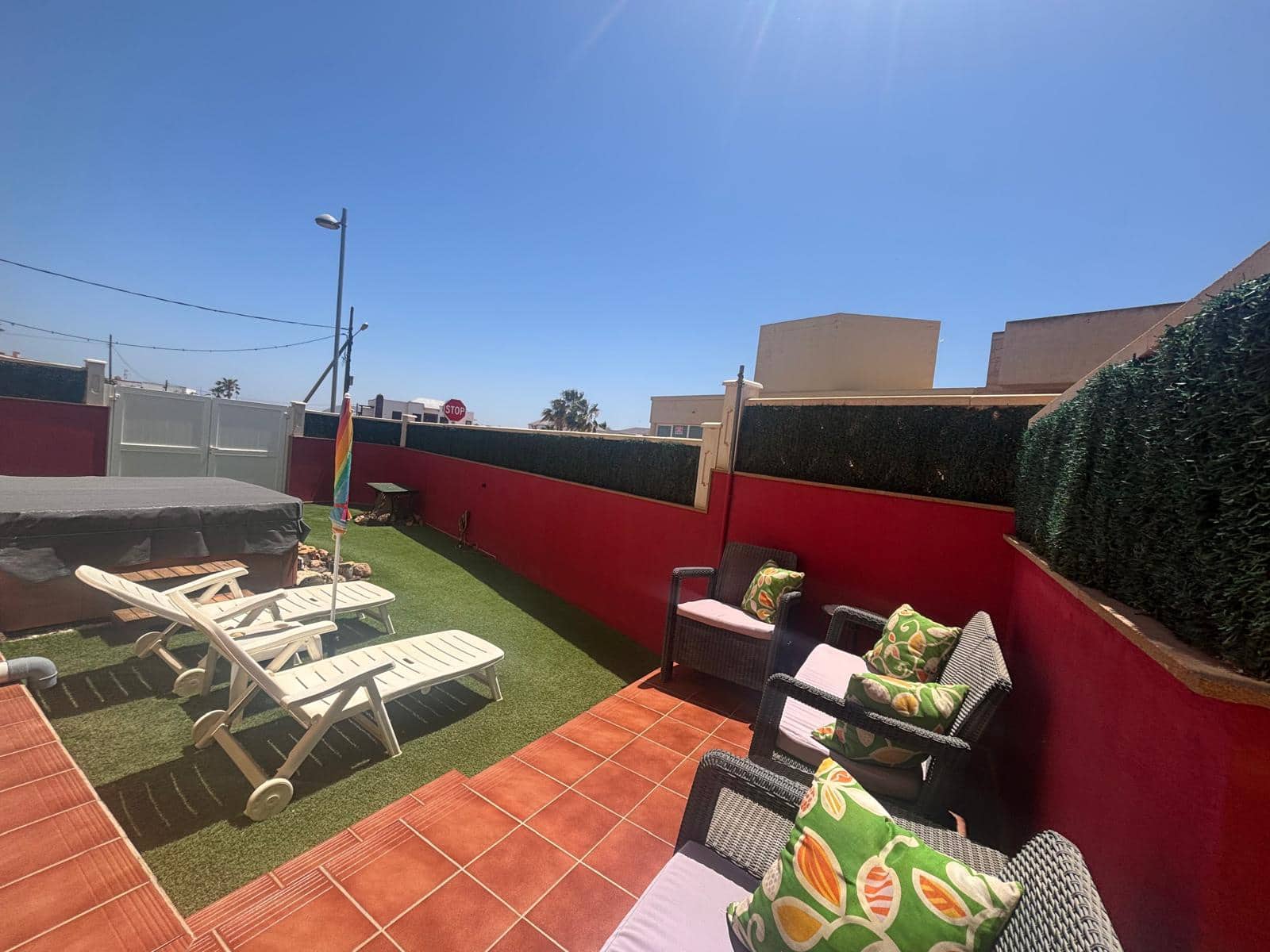 3 bedroom Apartment for sale in Antigua - € 275,000 (Ref: 9867628)