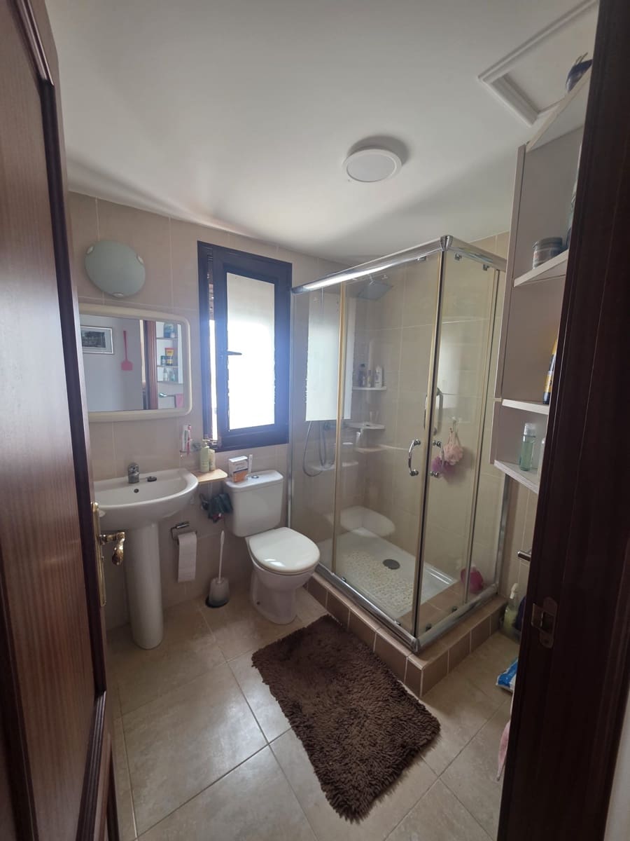 3 bedroom Villa for sale in Costa de Antigua with garage - € 299,000 (Ref: 9897194)