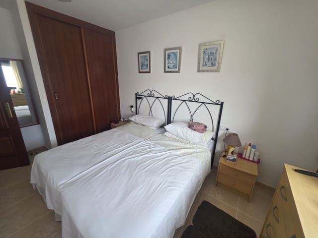 3 bedroom Villa for sale in Costa de Antigua, Antigua with garage - € 299,000 (Ref: 9897194)