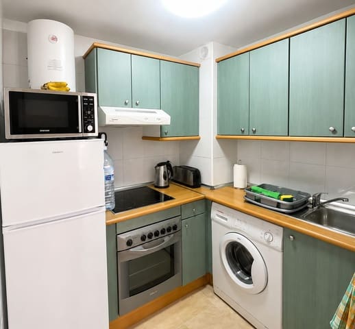 2 soverom Leilighet til salgs i Caleta de Fuste, Antigua med svømmebasseng garasje - € 199 995 (Ref: 9961569)