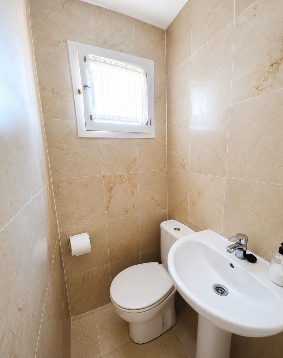 2 sypialnia Apartament na sprzedaż w Caleta de Fuste z basenem garażem - 199 995 € (Ref: 9961569)