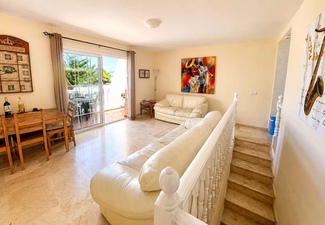 2 soverom Leilighet til salgs i Caleta de Fuste, Antigua med svømmebasseng garasje - € 199 995 (Ref: 9961569)