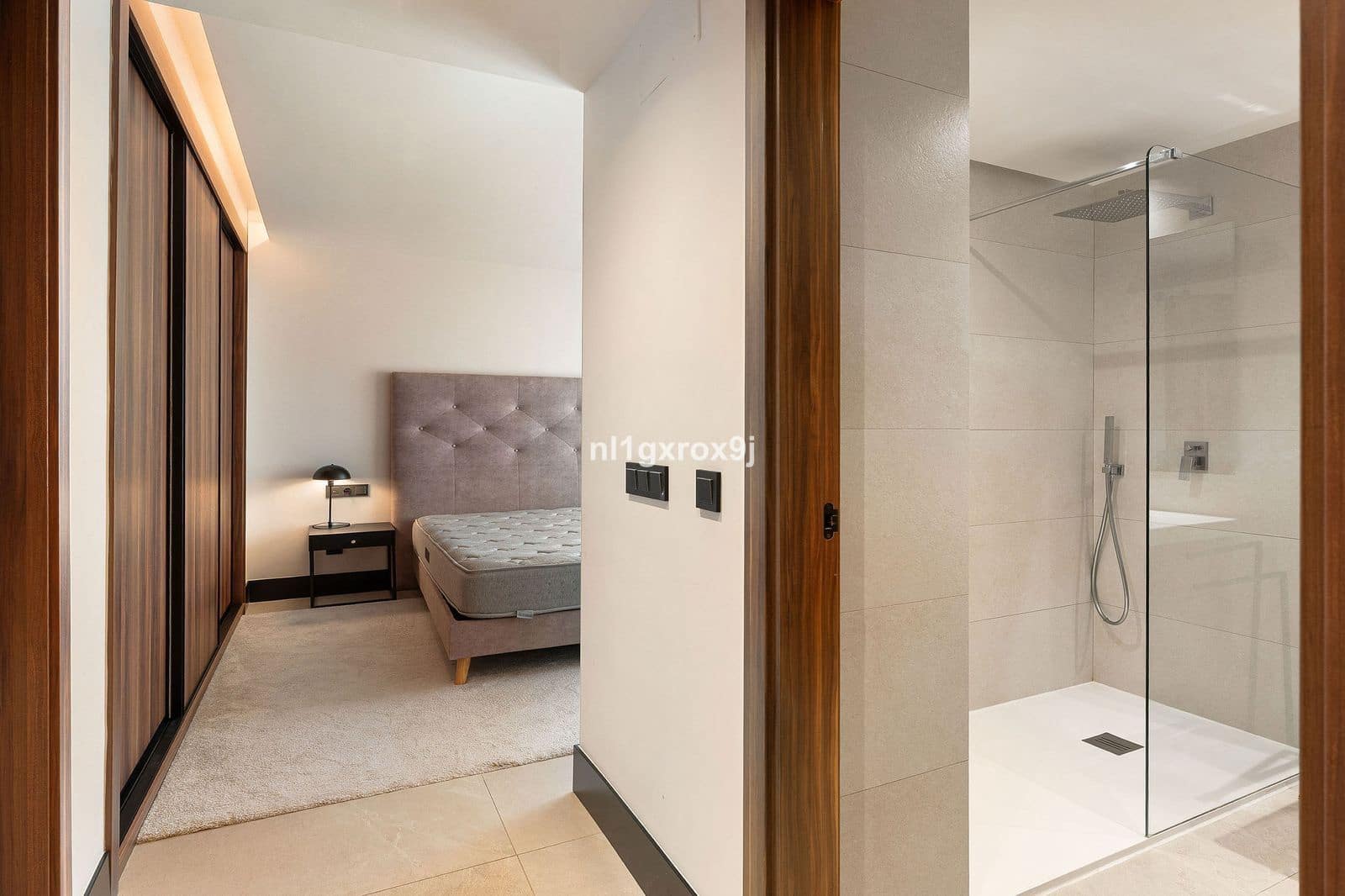 3 bedroom Penthouse for sale in Nueva Andalucia - € 1,330,000 (Ref: 10020419)