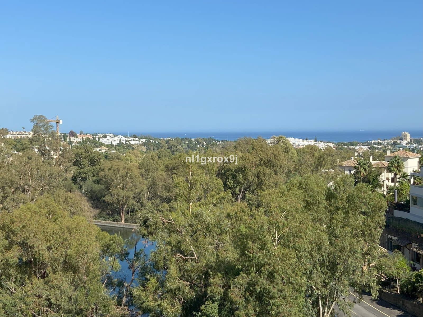 3 bedroom Penthouse for sale in Nueva Andalucia - € 1,330,000 (Ref: 10020419)