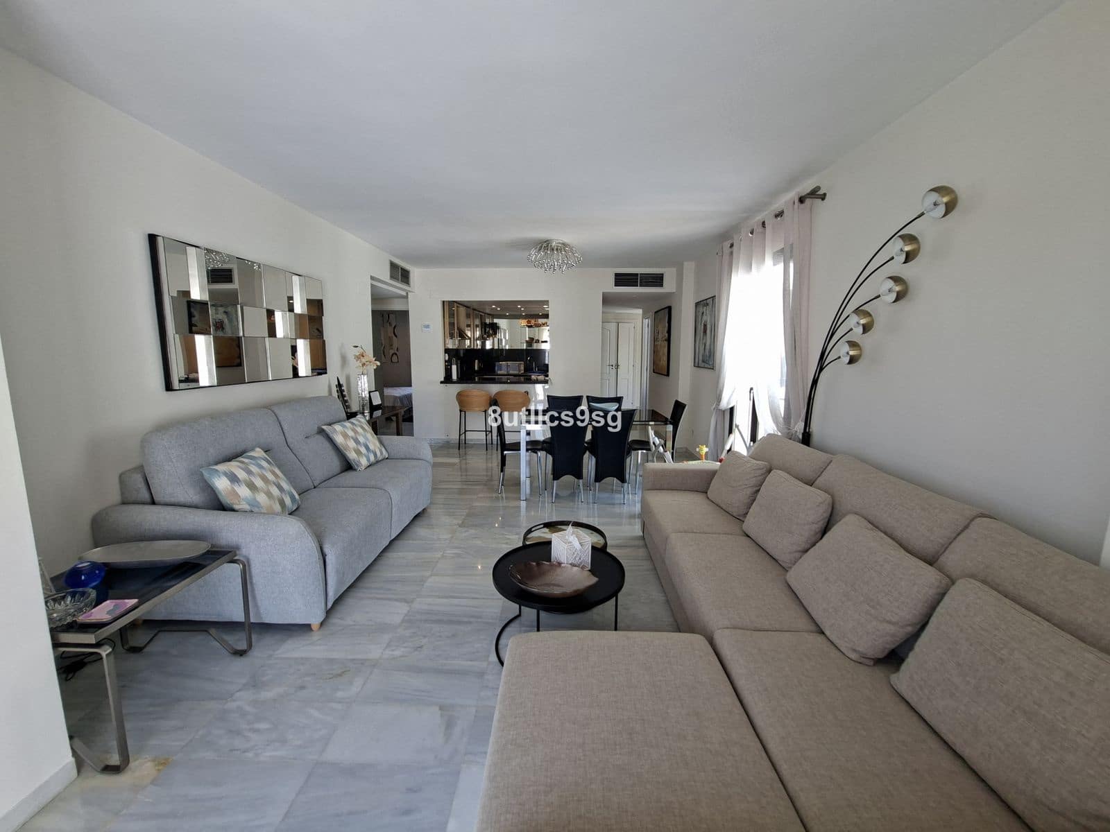 3 bedroom Penthouse for sale in Puerto Banus - € 890,000 (Ref: 10020420)