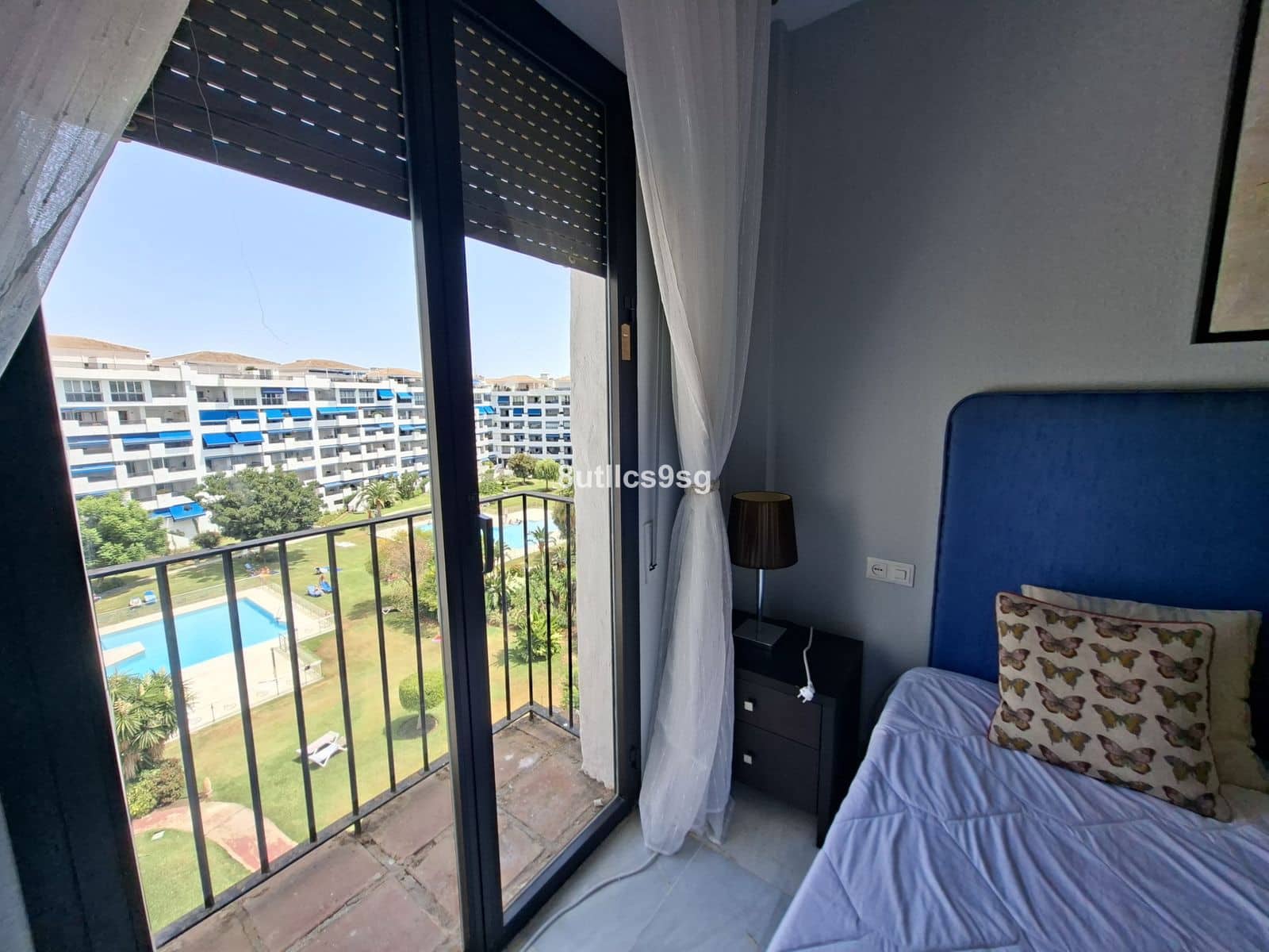3 bedroom Penthouse for sale in Puerto Banus - € 890,000 (Ref: 10020420)