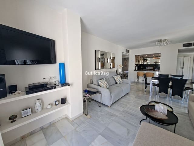 3 sovrum Takvåning till salu i Puerto Banus, Marbella - 890 000 € (Ref: 10020420)
