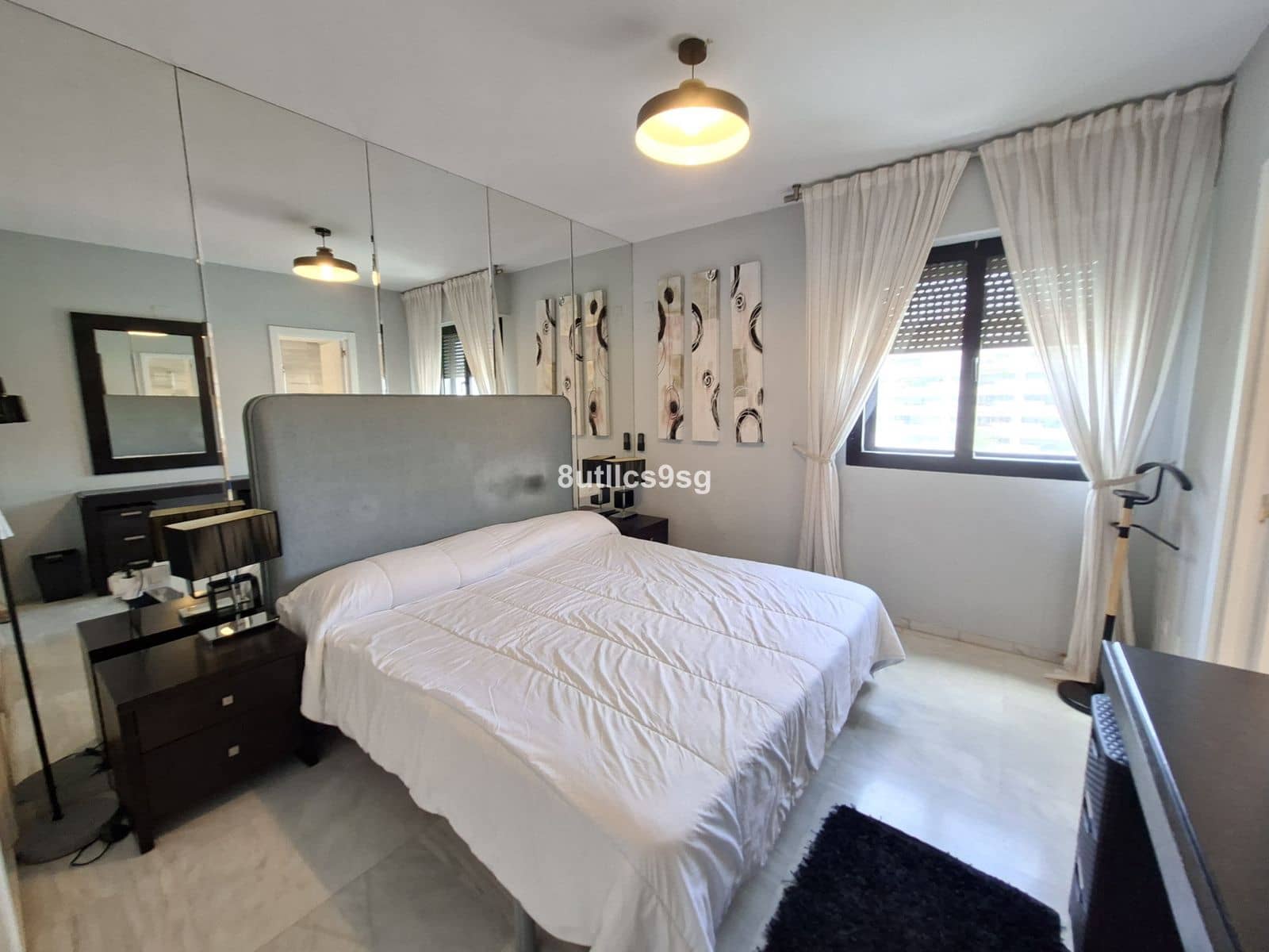 3 bedroom Penthouse for sale in Puerto Banus - € 890,000 (Ref: 10020420)
