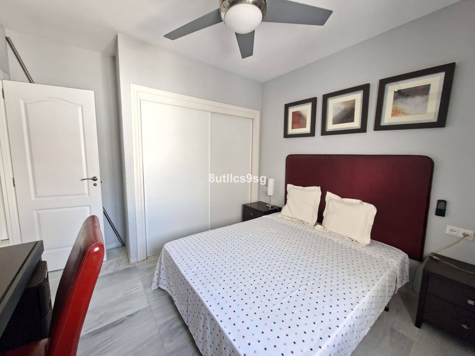 3 bedroom Penthouse for sale in Puerto Banus - € 890,000 (Ref: 10020420)
