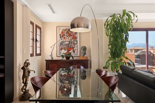 3 quarto Penthouse para venda em La Mairena, Ojen - 619 000 € (Ref: 10020423)