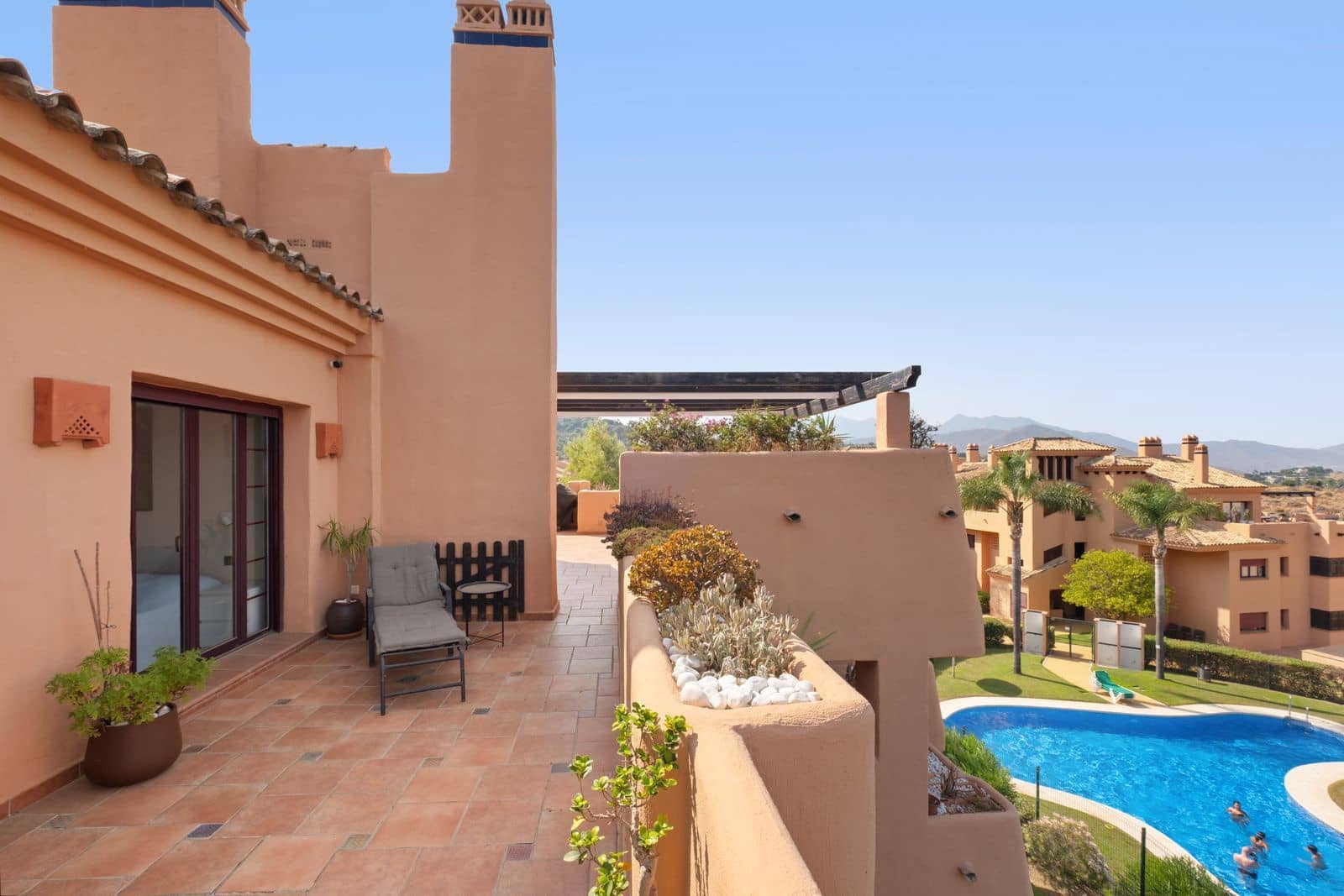 3 quarto Penthouse para venda em La Mairena - 619 000 € (Ref: 10020423)