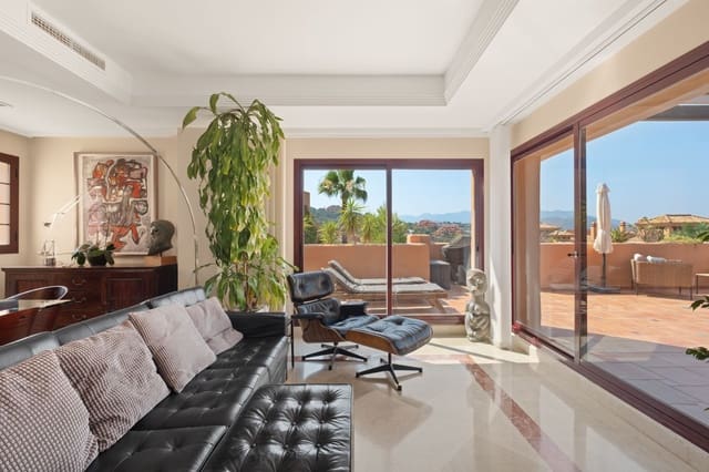 3 quarto Penthouse para venda em La Mairena, Ojen - 619 000 € (Ref: 10020423)