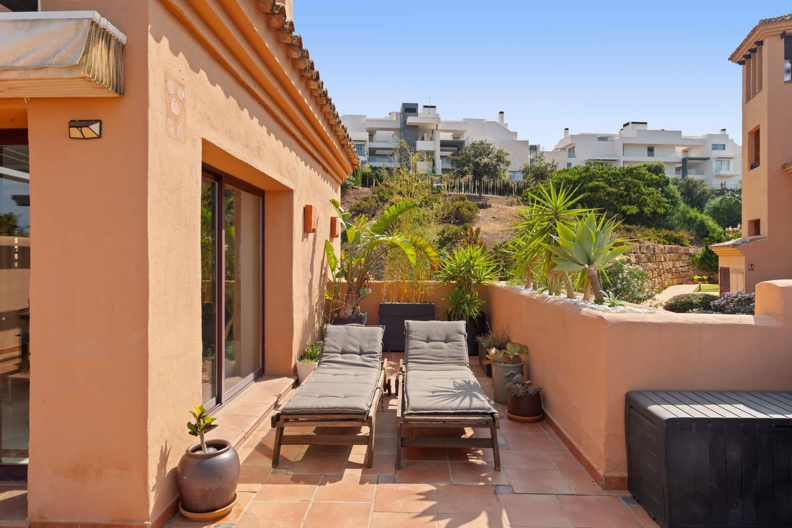 3 quarto Penthouse para venda em La Mairena - 619 000 € (Ref: 10020423)