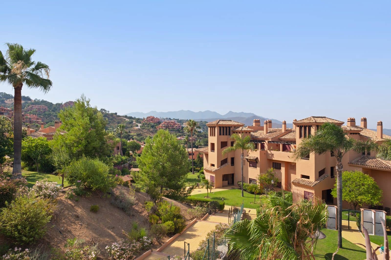 3 quarto Penthouse para venda em La Mairena - 619 000 € (Ref: 10020423)