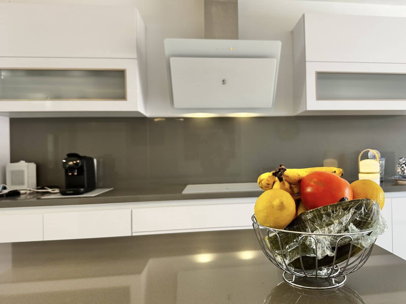 2 slaapkamer Appartement te koop in Nueva Andalucia - € 670.000 (Ref: 10020424)
