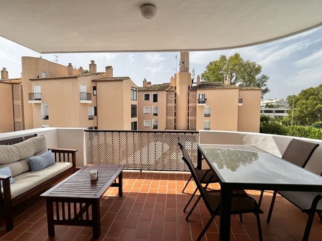 2 slaapkamer Appartement te koop in Nueva Andalucia, Marbella - € 670.000 (Ref: 10020424)