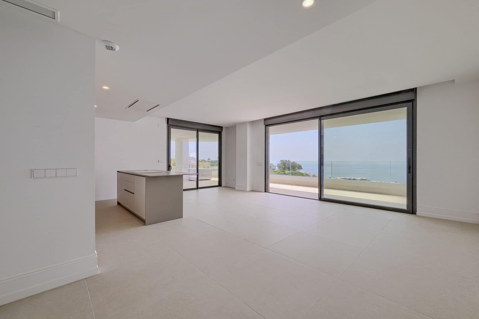 3 Zimmer Apartment zu verkaufen in Benalmadena - 1.195.000 € (Ref: 10020426)