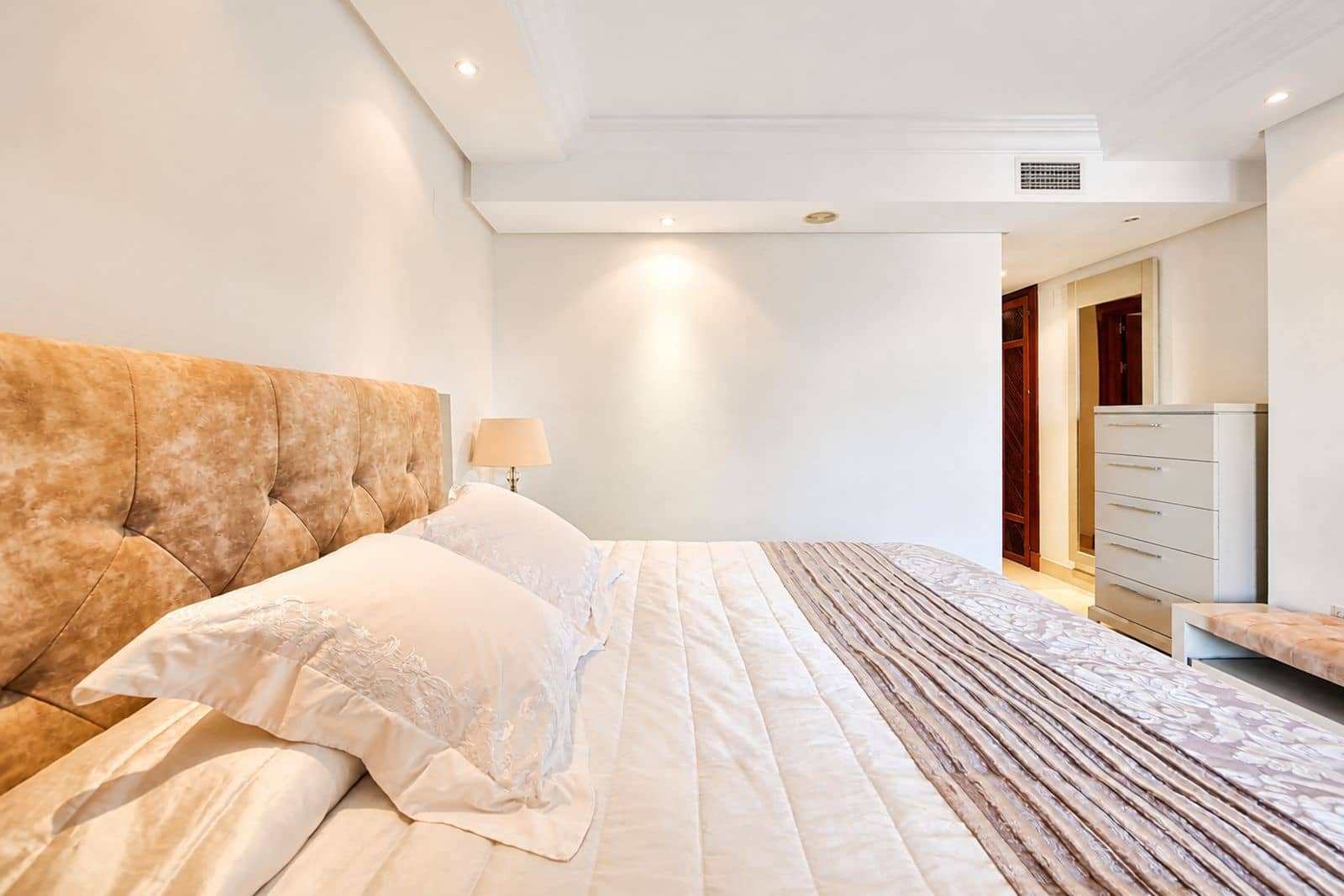 3 camera da letto Appartamento in vendita in Estepona - 1.100.000 € (Rif: 10020430)