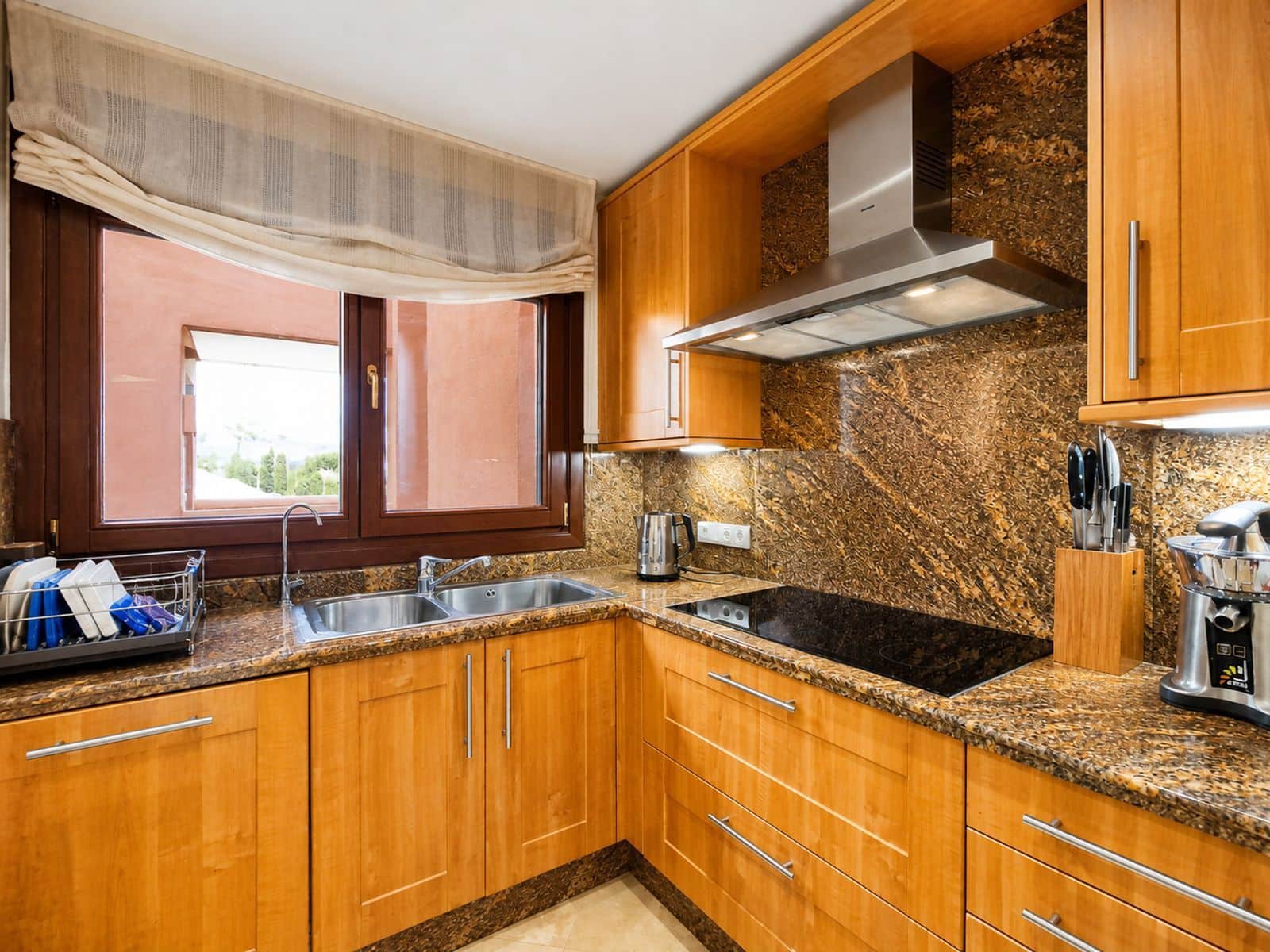 3 camera da letto Appartamento in vendita in Estepona - 1.100.000 € (Rif: 10020430)