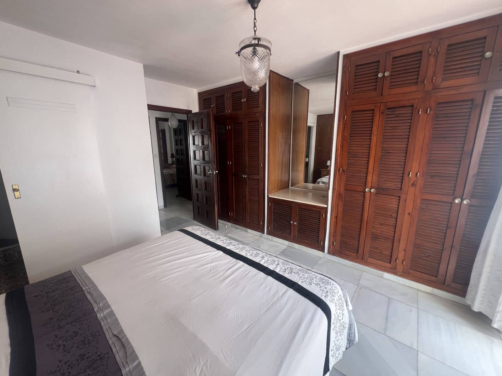 4 bedroom Semi-detached Villa for sale in Estepona - € 699,000 (Ref: 10020431)