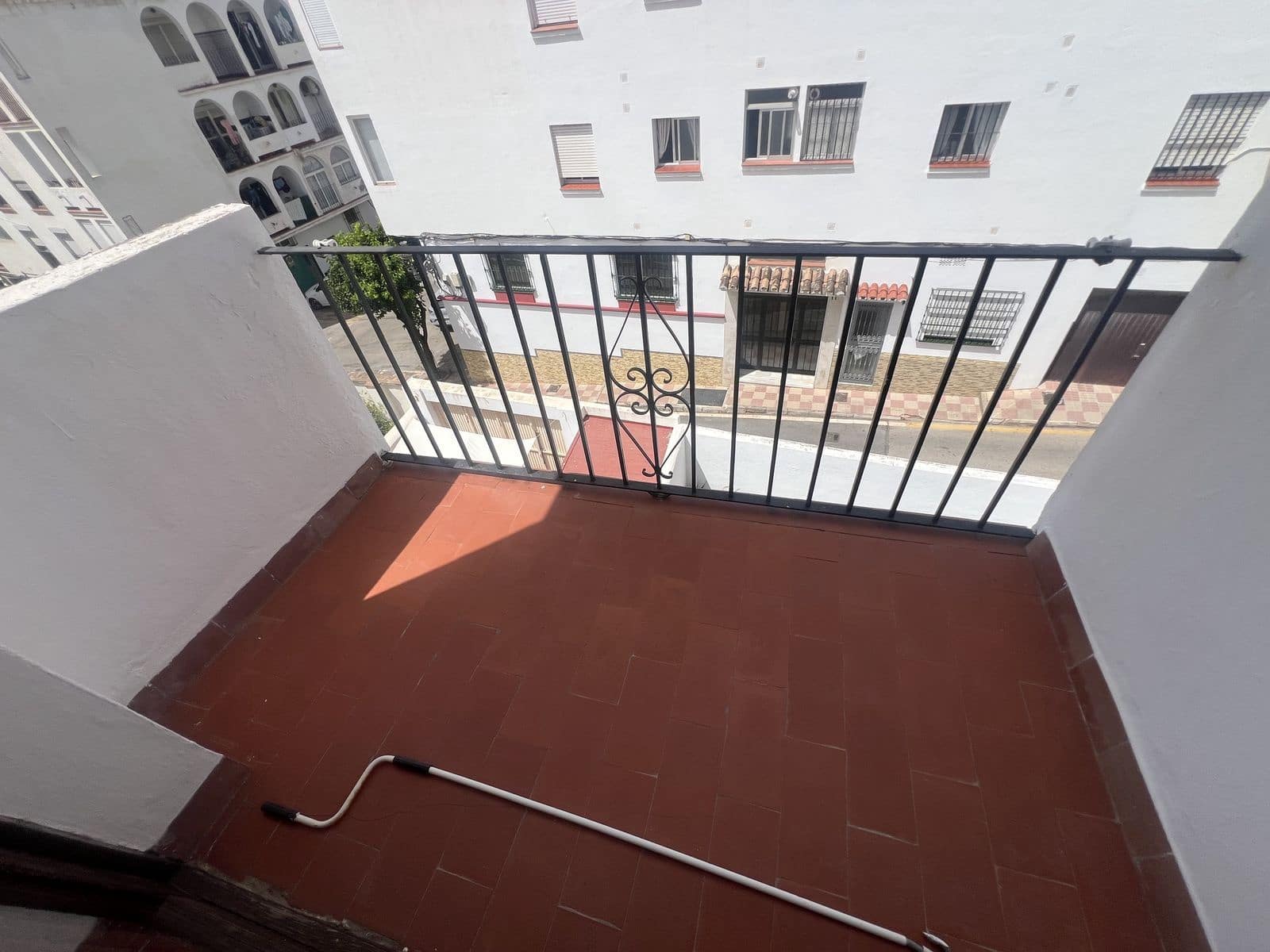 4 bedroom Semi-detached Villa for sale in Estepona - € 699,000 (Ref: 10020431)