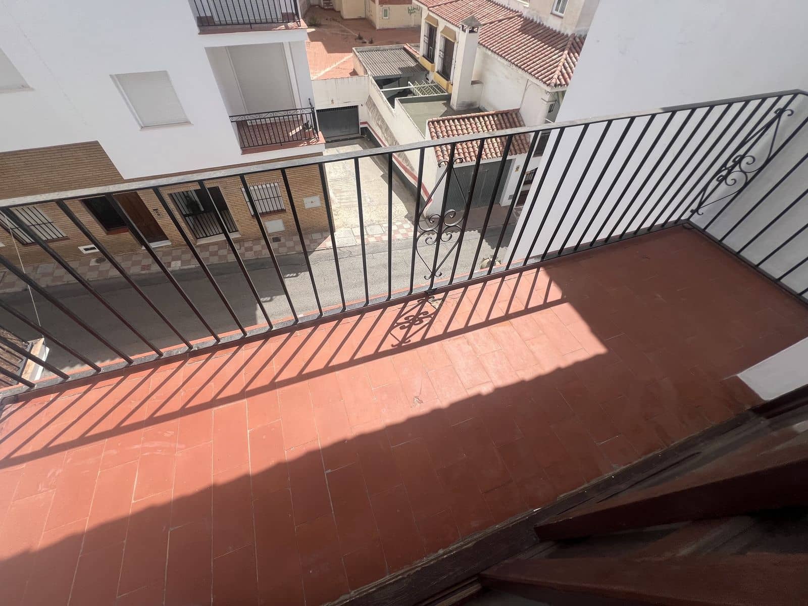 4 bedroom Semi-detached Villa for sale in Estepona - € 699,000 (Ref: 10020431)