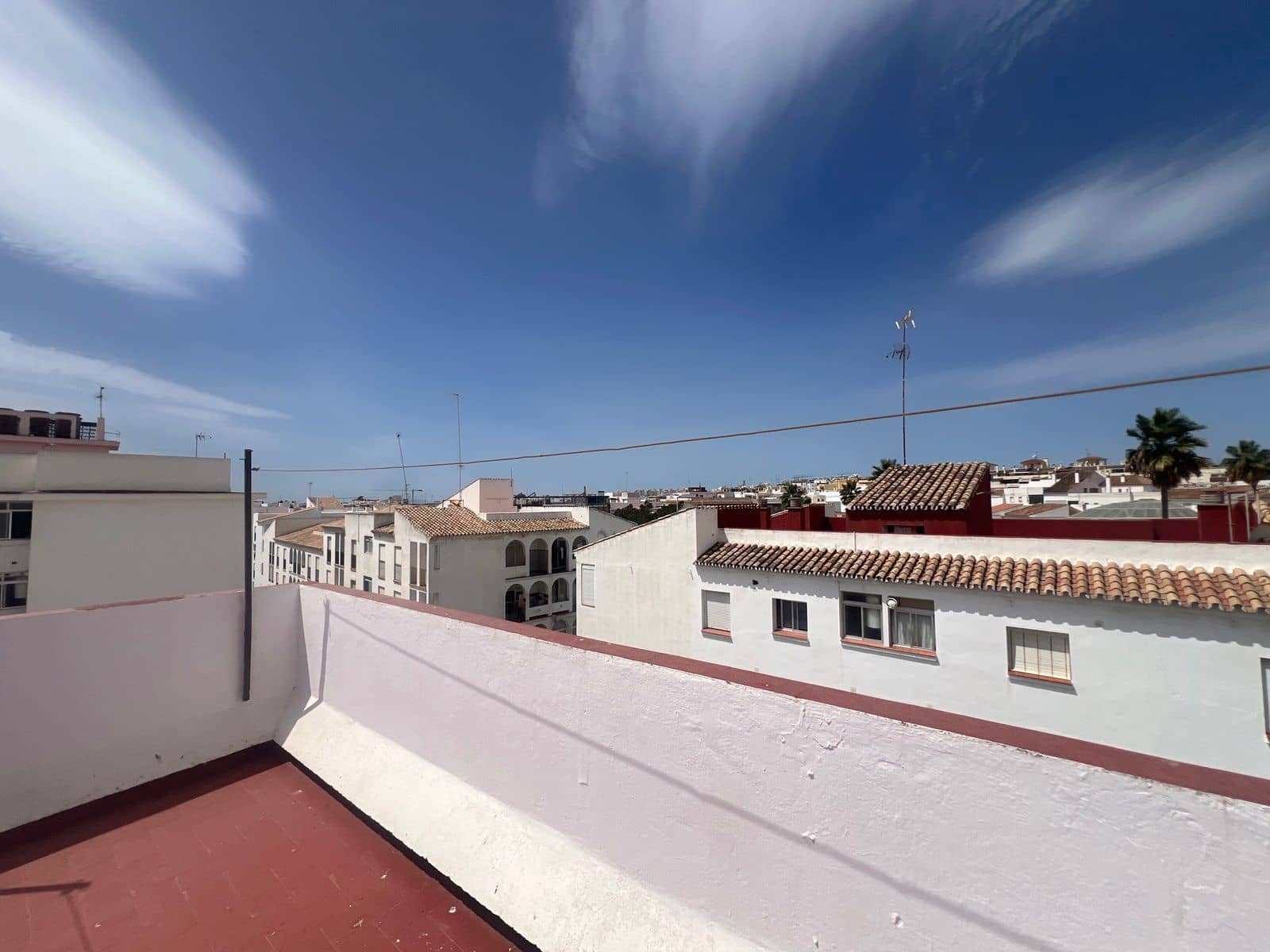 4 bedroom Semi-detached Villa for sale in Estepona - € 699,000 (Ref: 10020431)
