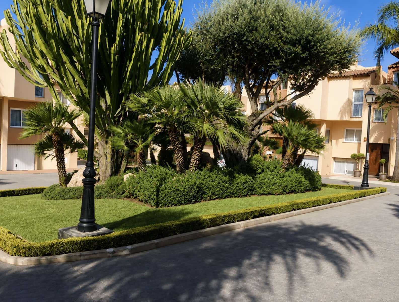 3 chambre Maison de Ville à vendre à Puerto Banus - 540 000 € (Ref: 10020433)