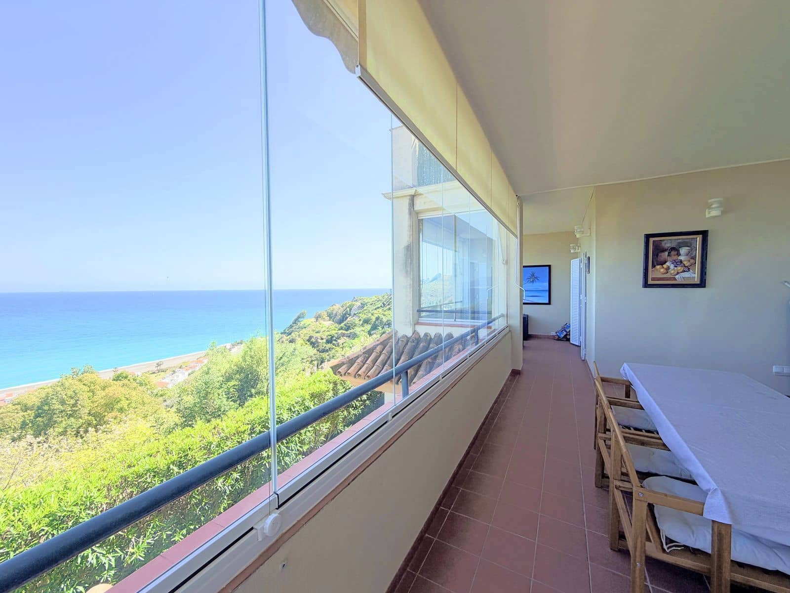 3 makuuhuone Kattohuoneisto myytävänä paikassa La Duquesa / Puerto de la Duquesa - 550 000 € (Ref: 10020436)