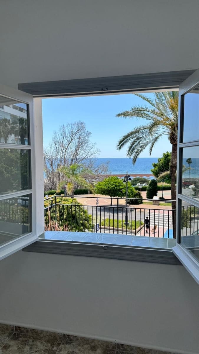 3 sovrum Lägenhet till salu i Estepona - 395 000 € (Ref: 10020437)