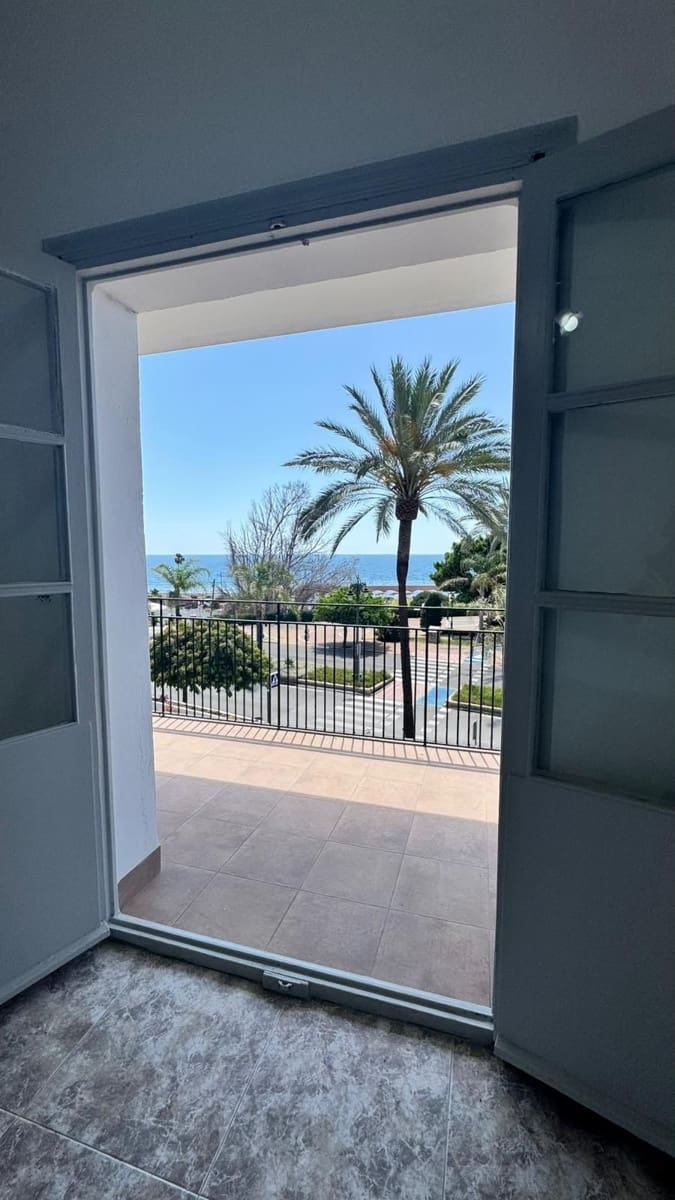 3 sovrum Lägenhet till salu i Estepona - 395 000 € (Ref: 10020437)