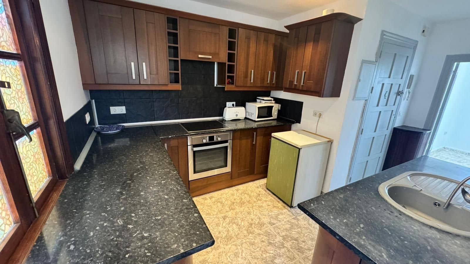 3 sovrum Lägenhet till salu i Estepona - 395 000 € (Ref: 10020437)