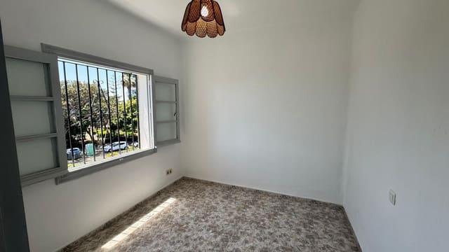 3 sovrum Lägenhet till salu i Estepona - 395 000 € (Ref: 10020437)
