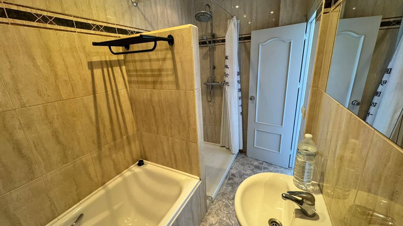 3 sovrum Lägenhet till salu i Estepona - 395 000 € (Ref: 10020437)