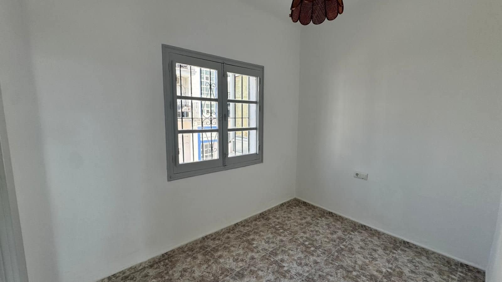 3 sovrum Lägenhet till salu i Estepona - 395 000 € (Ref: 10020437)