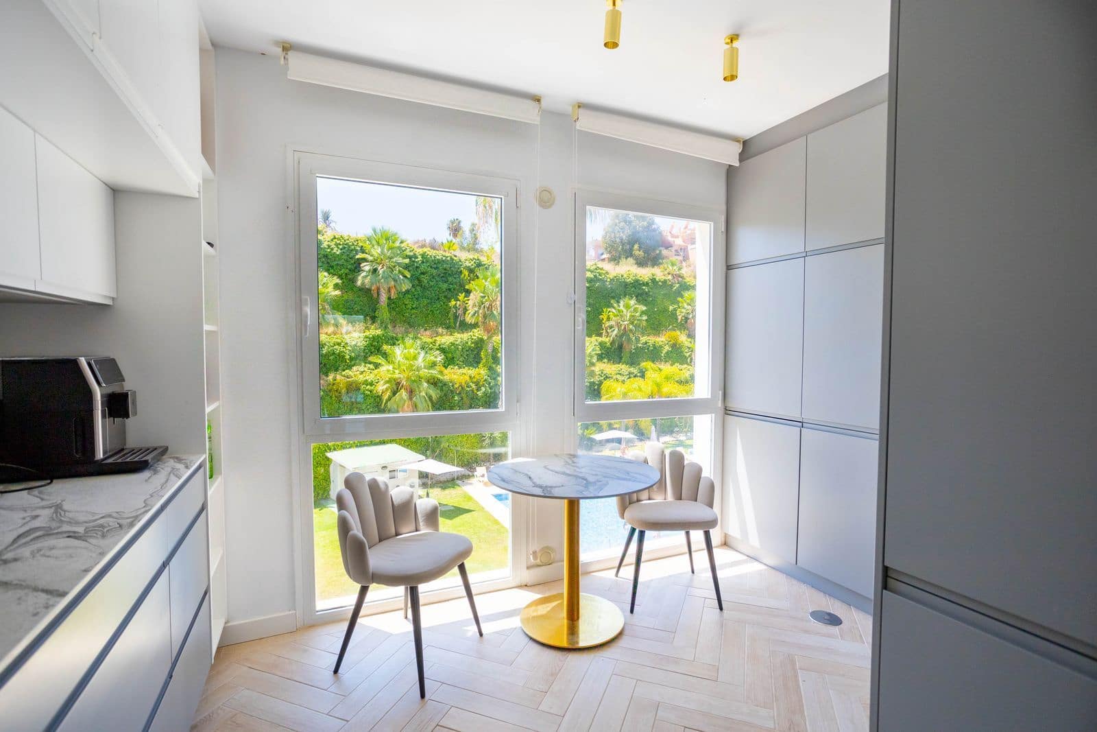 2 soverom Leilighet til salgs i Nueva Andalucia - € 1 295 000 (Ref: 10020439)