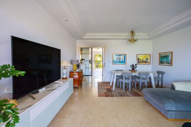 2 soverom Leilighet til salgs i Nueva Andalucia, Marbella - € 1 295 000 (Ref: 10020439)