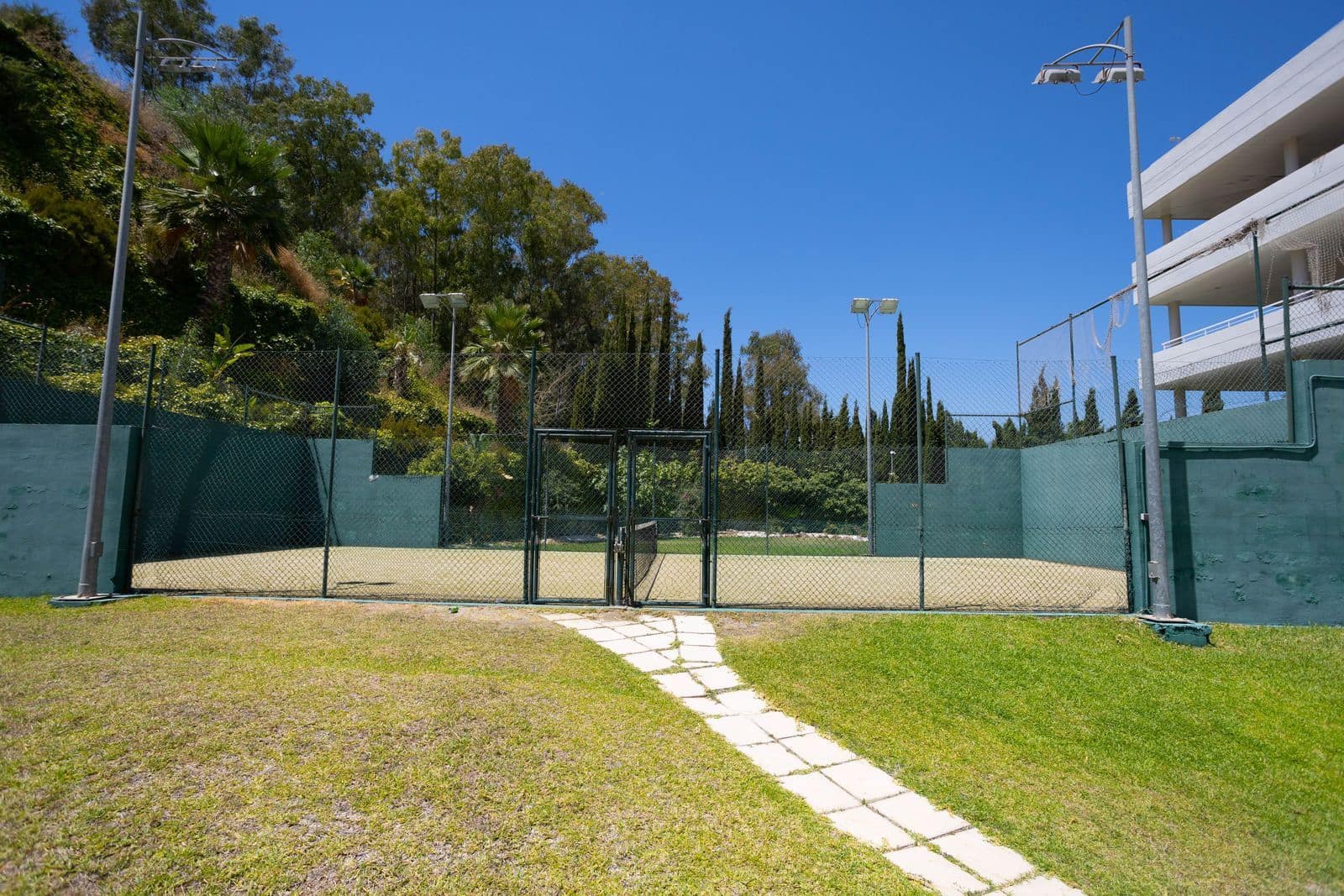 2 soverom Leilighet til salgs i Nueva Andalucia - € 1 295 000 (Ref: 10020439)