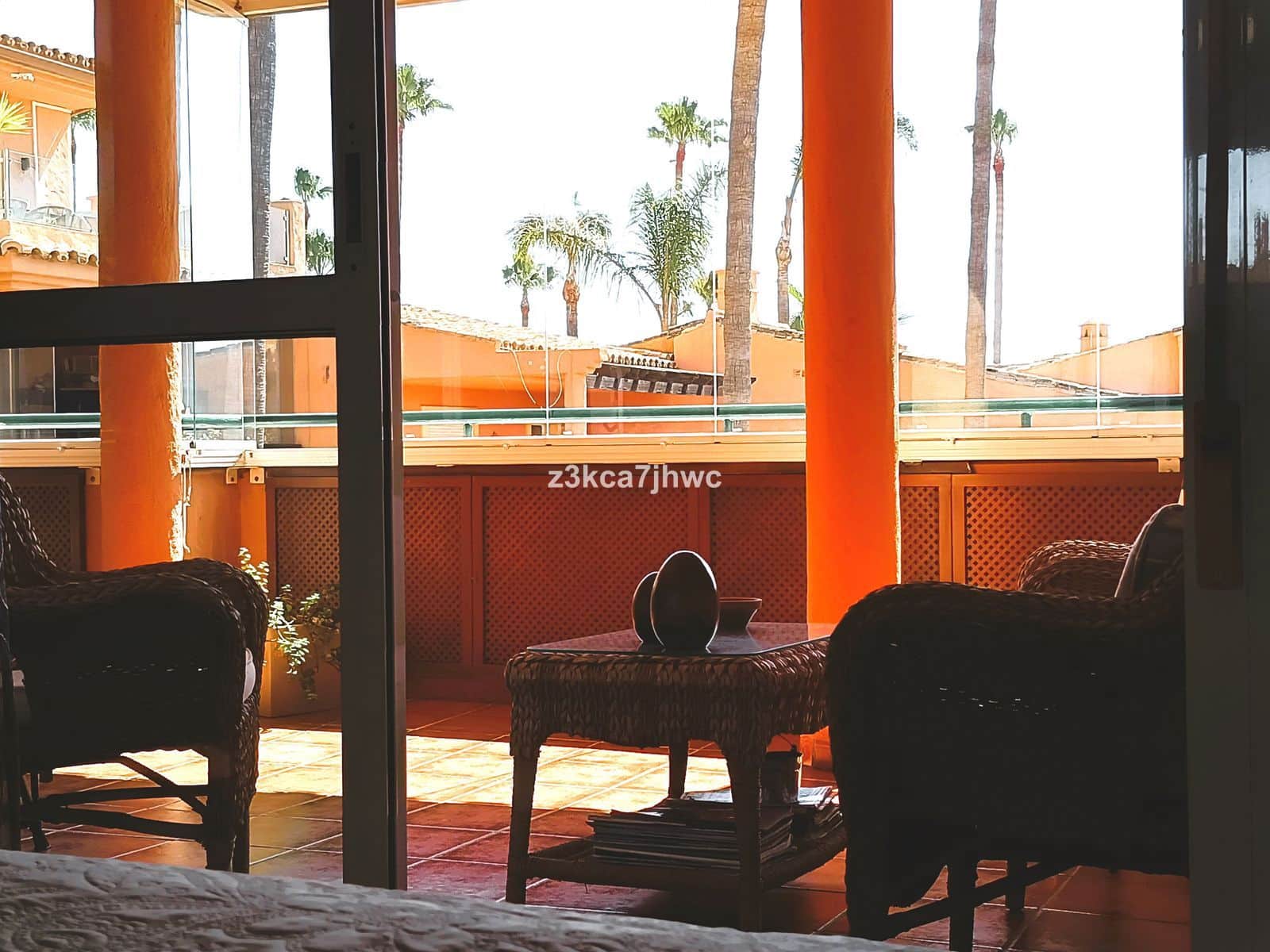 3 bedroom Apartment for sale in Estepona - € 589,000 (Ref: 10020442)