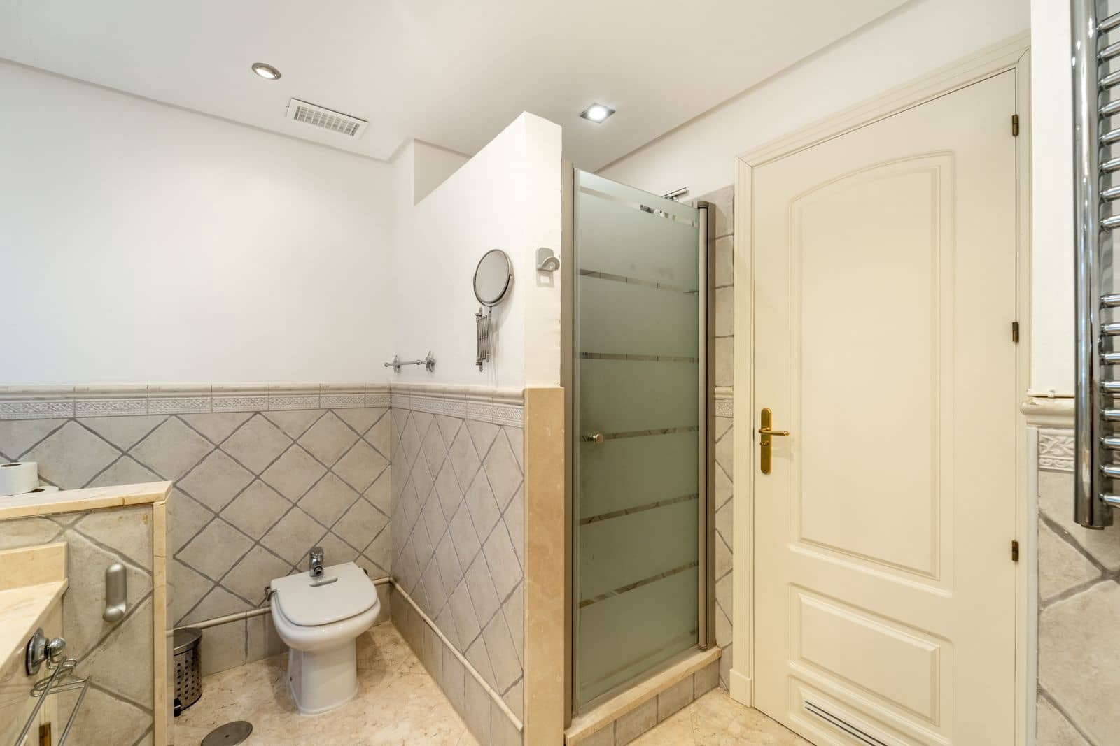 2 makuuhuone Huoneisto myytävänä paikassa La Mairena - 349 000 € (Ref: 10020446)