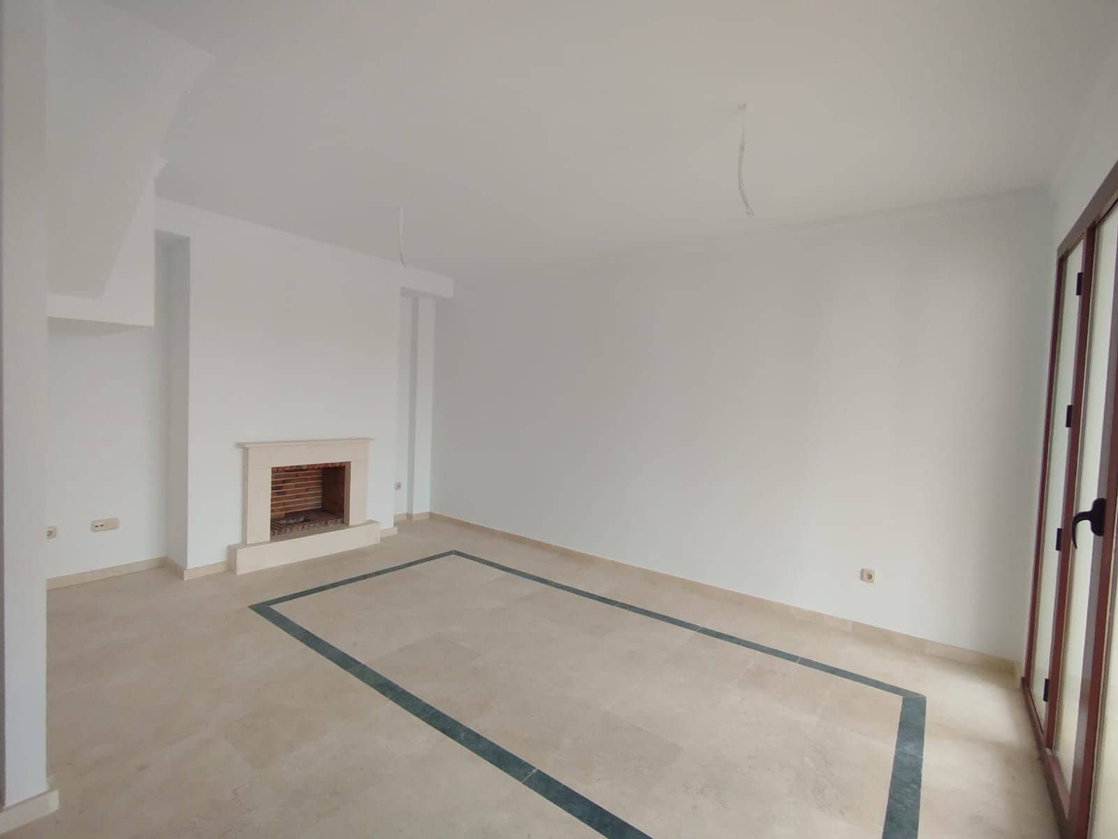 2 makuuhuone Omakotitalo myytävänä paikassa Casares - 369 000 € (Ref: 10020449)