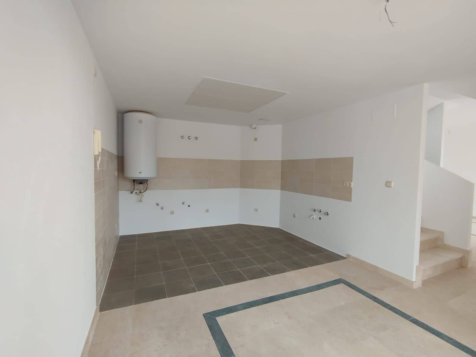 2 makuuhuone Omakotitalo myytävänä paikassa Casares - 369 000 € (Ref: 10020449)