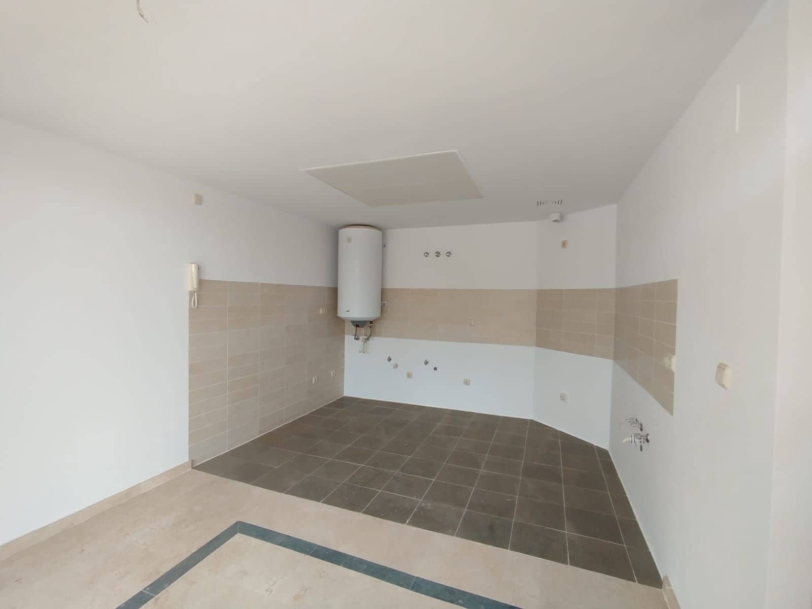 2 makuuhuone Omakotitalo myytävänä paikassa Casares - 369 000 € (Ref: 10020449)
