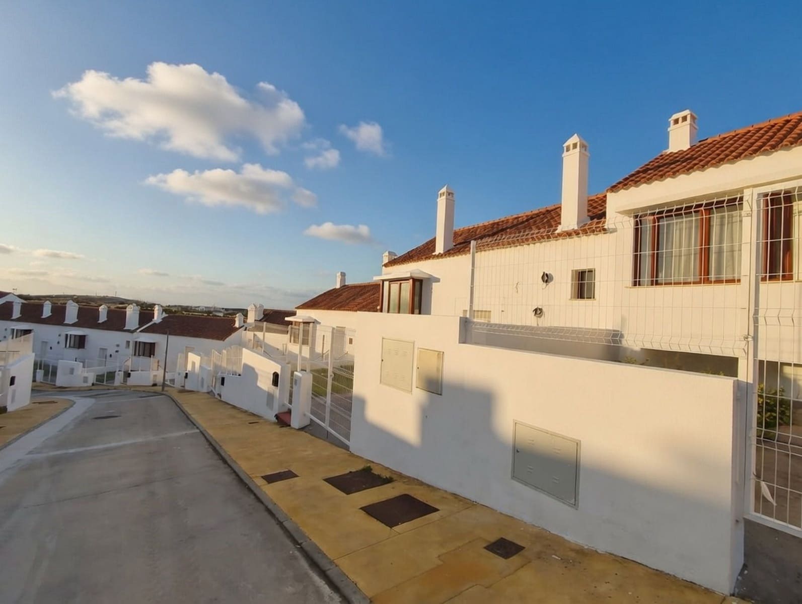 2 makuuhuone Omakotitalo myytävänä paikassa Casares - 369 000 € (Ref: 10020449)