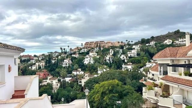 3 chambre Appartement à vendre à Nueva Andalucia, Marbella - 719 000 € (Ref: 10020455)