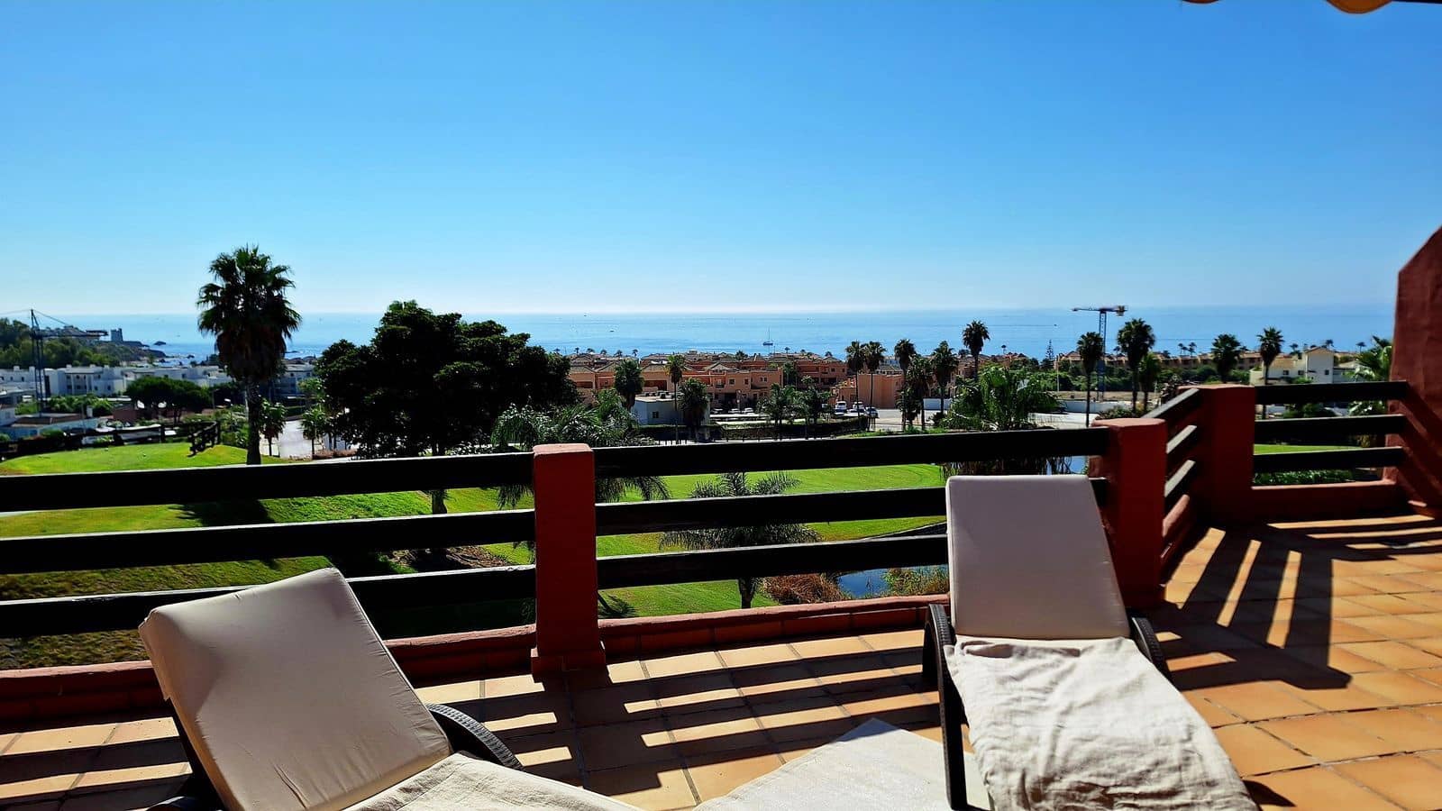 2 bedroom Penthouse for sale in Bahia de Casares - € 460,000 (Ref: 10020459)