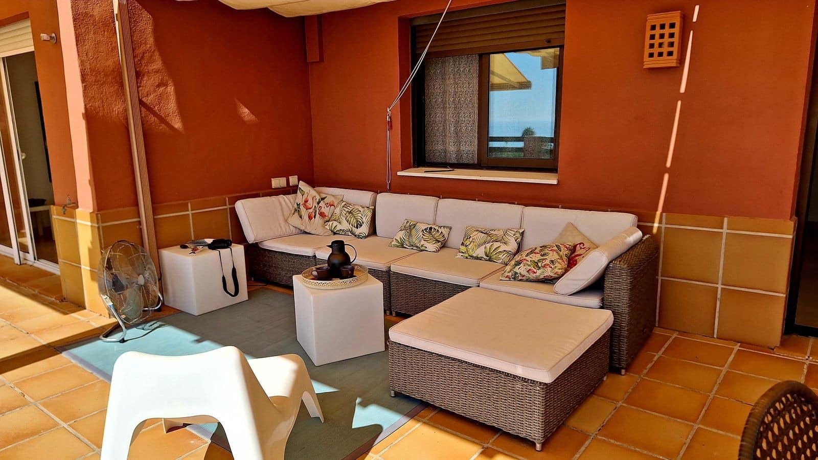 2 bedroom Penthouse for sale in Bahia de Casares - € 460,000 (Ref: 10020459)