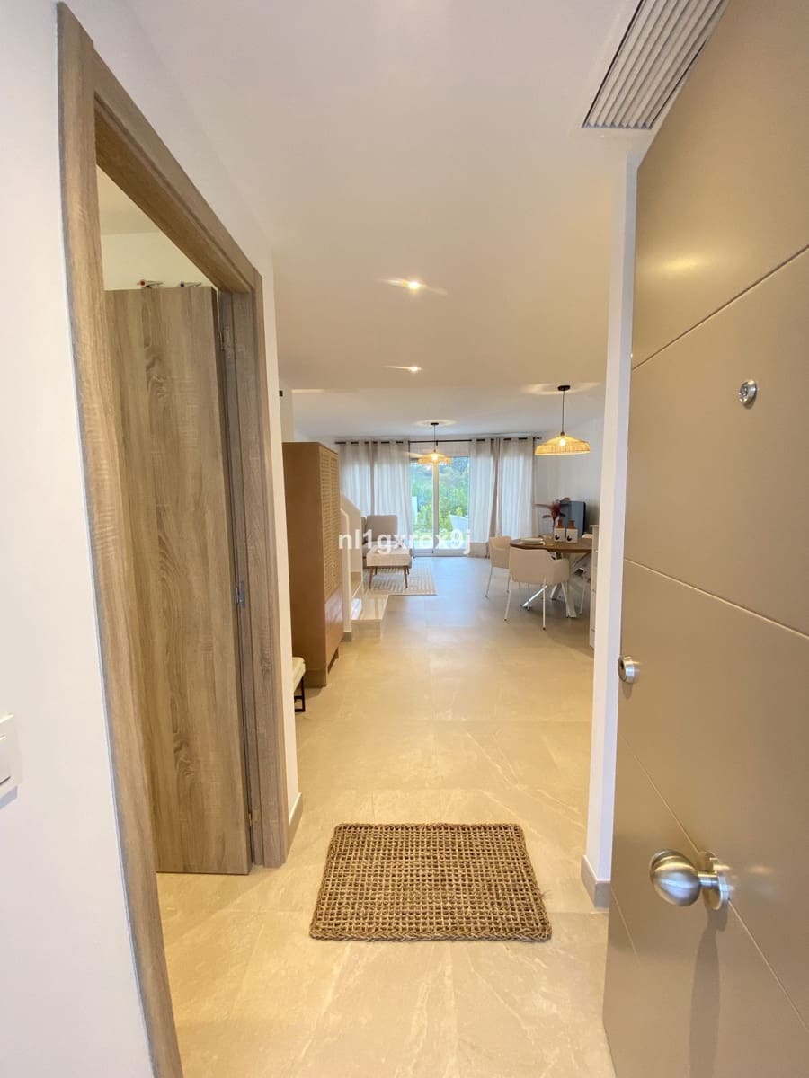 3 camera da letto Casa in vendita in Estepona - 435.000 € (Rif: 10020462)